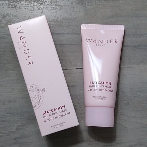 NIB Wander Beauty Staycation Hydrating Mask - Picture 2 of 13